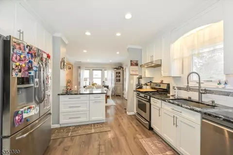 43 Alps Rd, Wayne, NJ 07470 photo 12