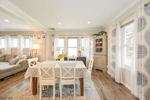 43 Alps Rd, Wayne, NJ 07470 photo 10