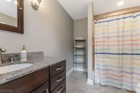 21 Fox Grape Rd, Flemington, NJ 08822 photo 32