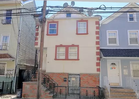 143 Tichenor St, Newark, NJ 07105