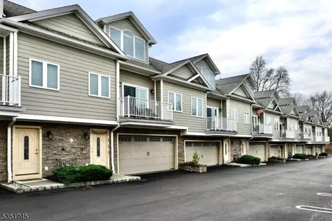 156 Mountain Ave #6, Springfield, NJ 07081