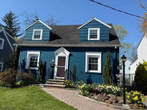 16 Oakdale Ave, Millburn, NJ 07041