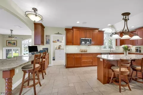 21 Fairmount Rd, Wayne, NJ 07470 photo 17