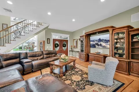 21 Fairmount Rd, Wayne, NJ 07470 photo 6