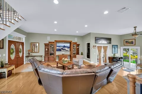 21 Fairmount Rd, Wayne, NJ 07470 photo 7