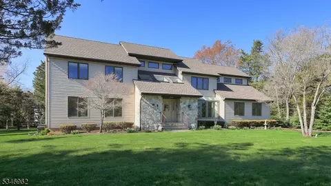838 Atkinson Cir, Hillsborough, NJ 08844