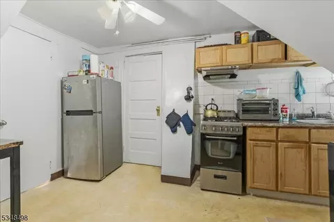 27 William St, Montclair, NJ 07042 photo 22