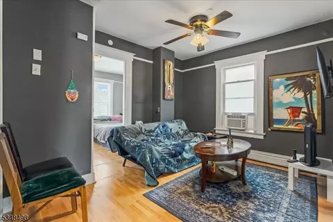 27 William St, Montclair, NJ 07042 photo 14