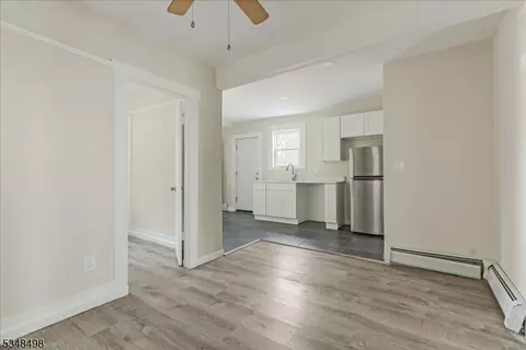 27 William St, Montclair, NJ 07042 photo 6