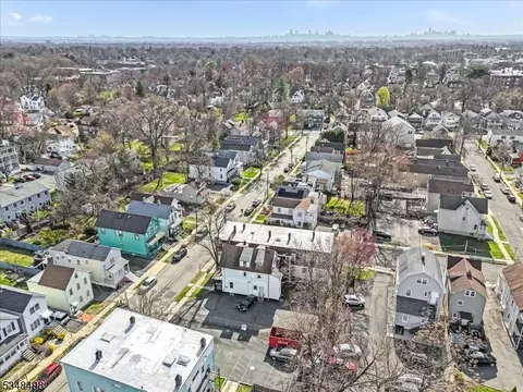 27 William St, Montclair, NJ 07042 photo 4