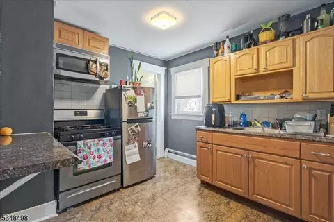 27 William St, Montclair, NJ 07042 photo 16
