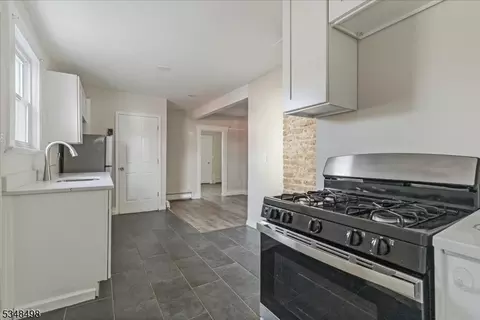 27 William St, Montclair, NJ 07042 photo 5
