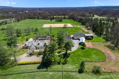 1250 Lamington Rd, Bedminster, NJ 07921