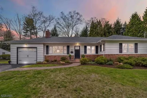 47 Barnsdale Rd, Madison, NJ 07940