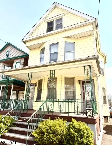 138-140 Elm St, Elizabeth, NJ 07208