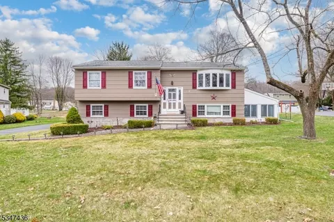 14 12 Terrace Dr, Newton, NJ 07860