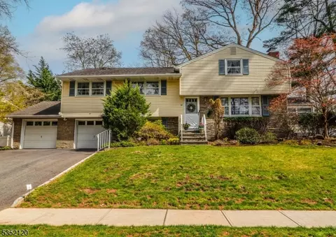 41 Concord Ave, Metuchen, NJ 08840