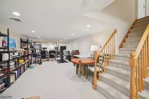 28 Morris Ave #E, Summit, NJ 07901 photo 22
