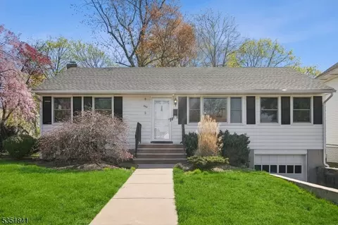 554 Cedar Ave, Woodbridge, NJ 07095