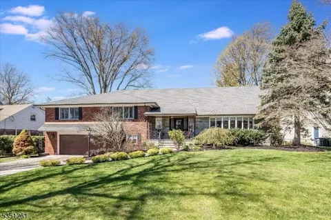 509 Harristown Rd, Glen Rock, NJ 07452