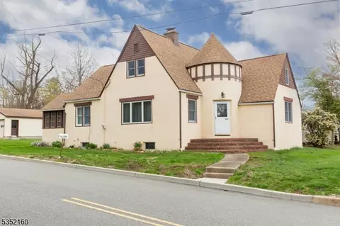152 Ridgedale Ave, Cedar Knolls, NJ 07927