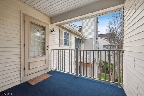 284 Potomac Dr, Basking Ridge, NJ 07920 photo 22