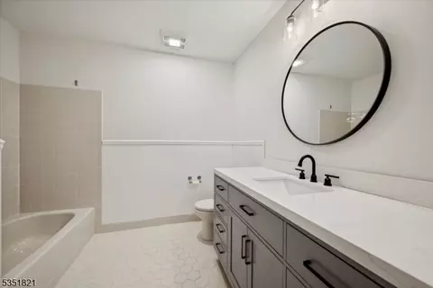 284 Potomac Dr, Basking Ridge, NJ 07920 photo 13