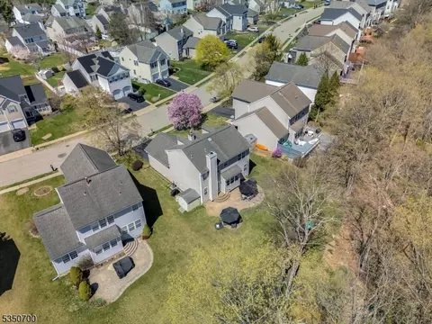 66 Saxton Dr, Hackettstown, NJ 07840 photo 44