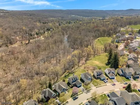 66 Saxton Dr, Hackettstown, NJ 07840 photo 46