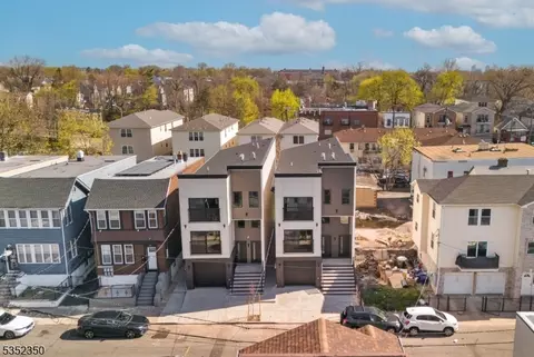11 Edwin Pl, Newark, NJ 07112