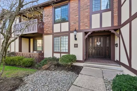 13 Kensington Rd # H, Chatham Twp, NJ 07928