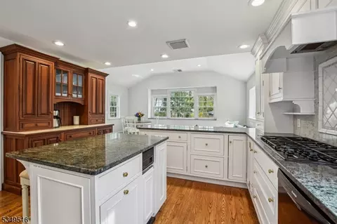 32 Prospect St, Summit, NJ 07901 photo 9