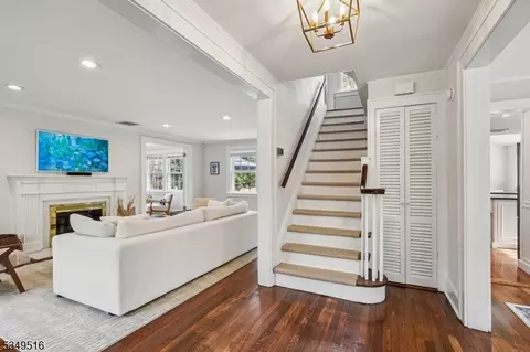 32 Prospect St, Summit, NJ 07901 photo 2