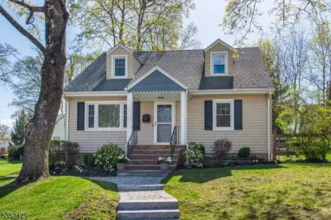 17 Elliott St, Morristown, NJ 07960