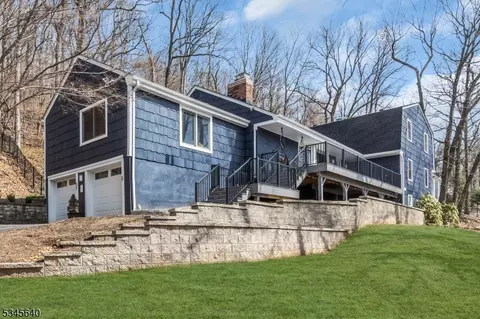 6 Timberline Dr, Bridgewater, NJ 08807