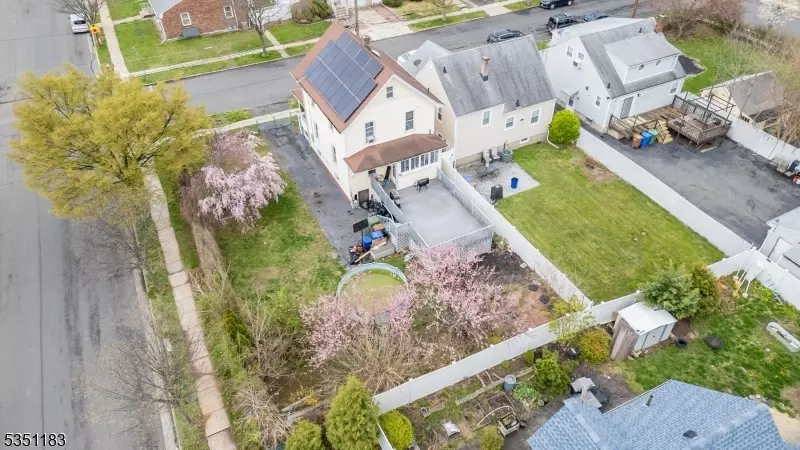  704 Clark St, Linden, NJ 07036 photo 27