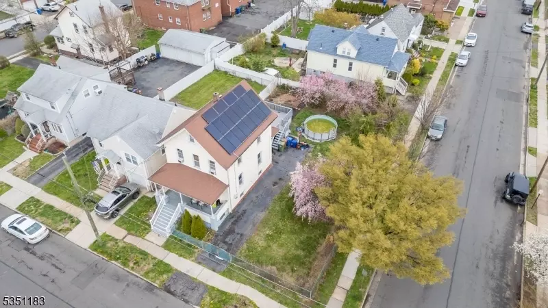  704 Clark St, Linden, NJ 07036 photo 2
