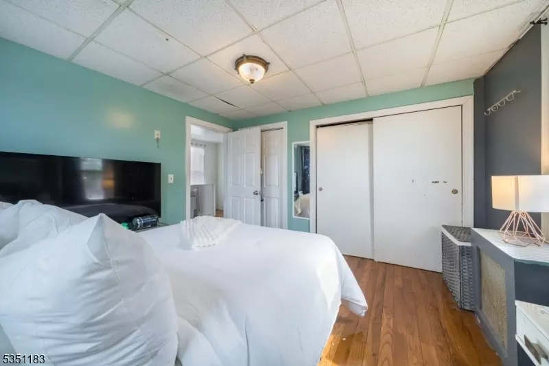  704 Clark St, Linden, NJ 07036 photo 20
