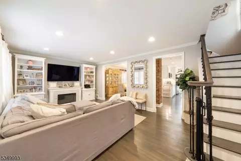 326 Trinity Pl, Hillside, NJ 07205 photo 4