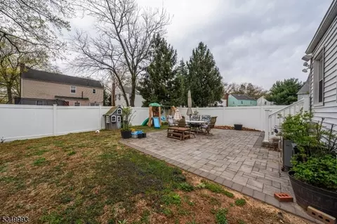 326 Trinity Pl, Hillside, NJ 07205 photo 15