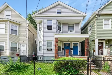 1064 Bond St, Elizabeth, NJ 07201