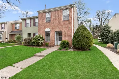 242 Gettysburg Way #2808, Lincoln Park, NJ 07035