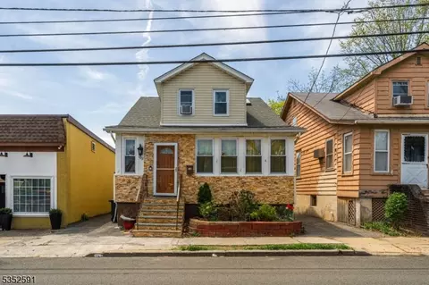 133 Laurel Ave, Union, NJ 07083