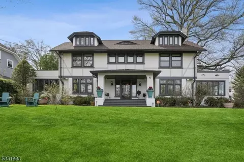 4 Harrison Ave, Montclair, NJ 07042