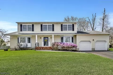 52 Marshall Rd, Hillsborough, NJ 08844