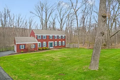 51 Dean Rd, Mendham, NJ 07945 photo 2