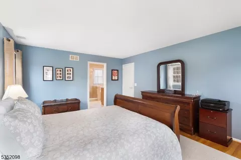 51 Dean Rd, Mendham, NJ 07945 photo 24