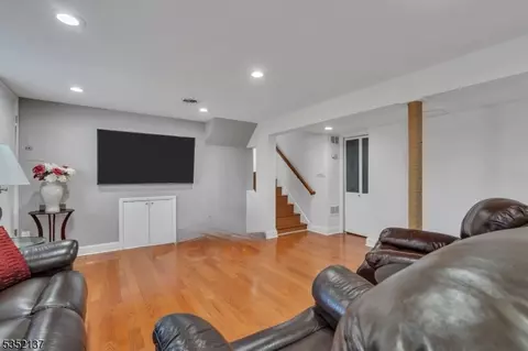59 Magnolia Pl, Wayne, NJ 07470 photo 27