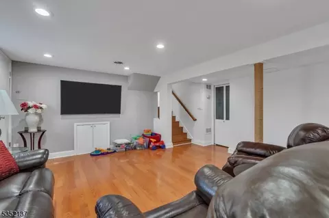 59 Magnolia Pl, Wayne, NJ 07470 photo 29