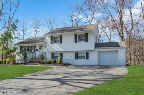 59 Magnolia Pl, Wayne, NJ 07470 photo 3